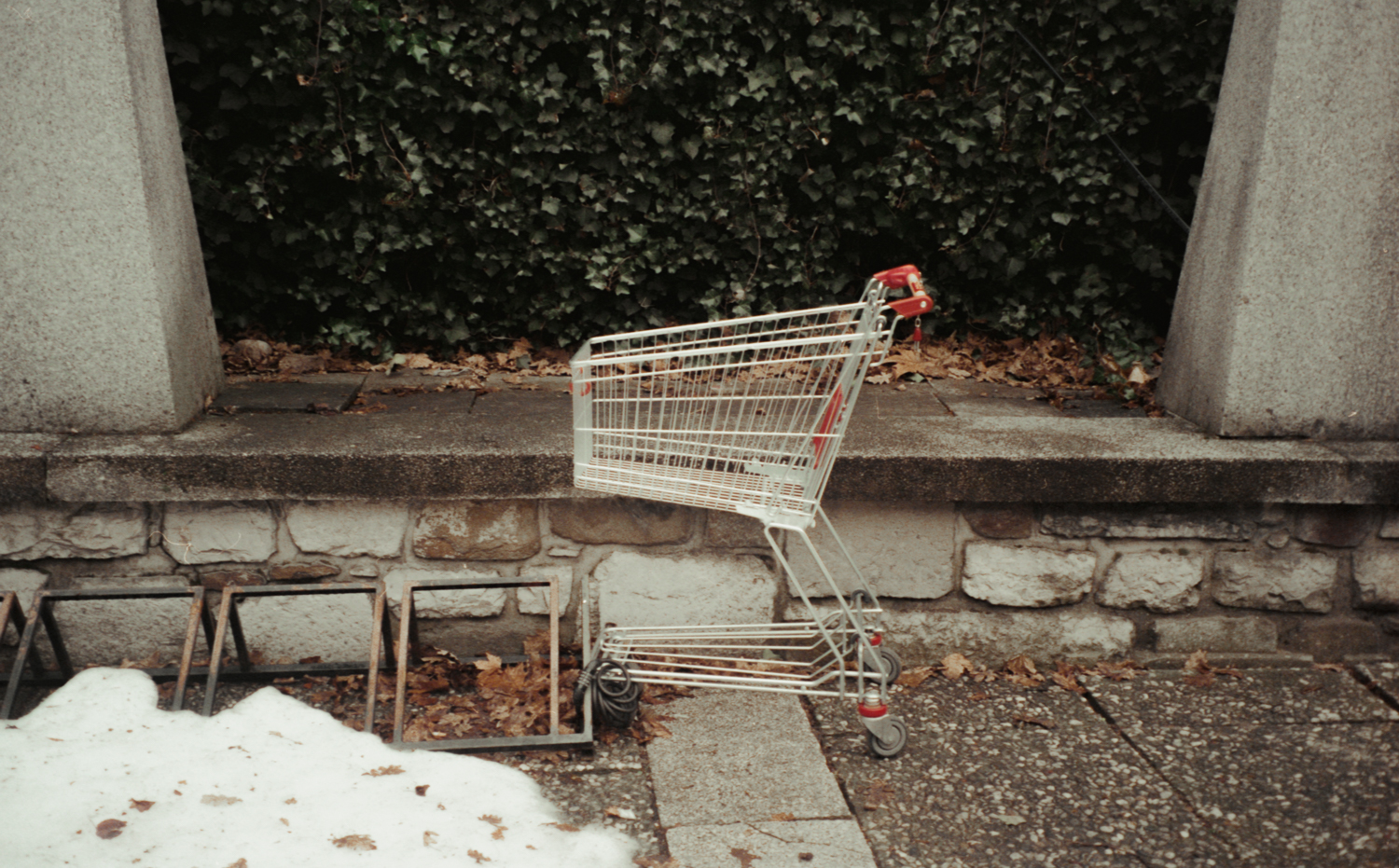 leftbehind_7